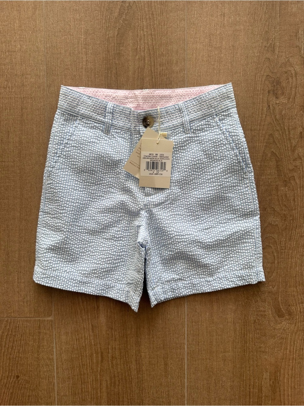 TBBC NWT blue and white seersucker shorts size 6